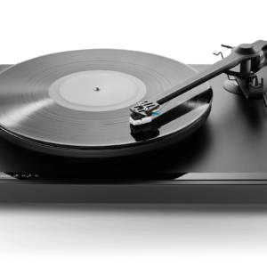Roksan_Attessa_turntable